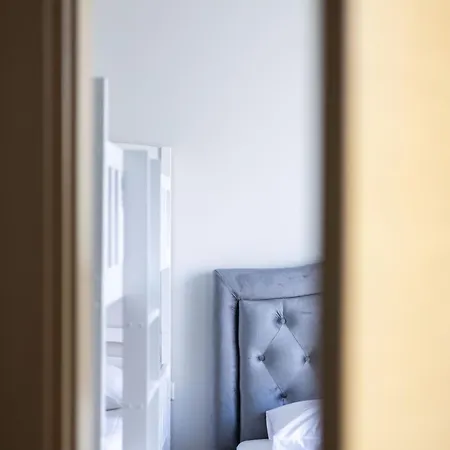 Deja Blue By Cohost * Паланга