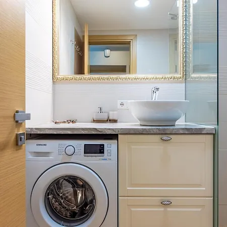 Deja Blue By Cohost Апартаменты Паланга