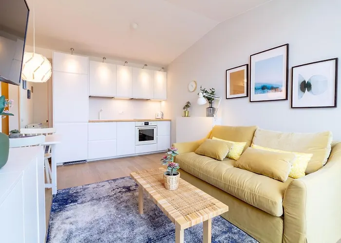 Апартаменти Deja Blue By Cohost