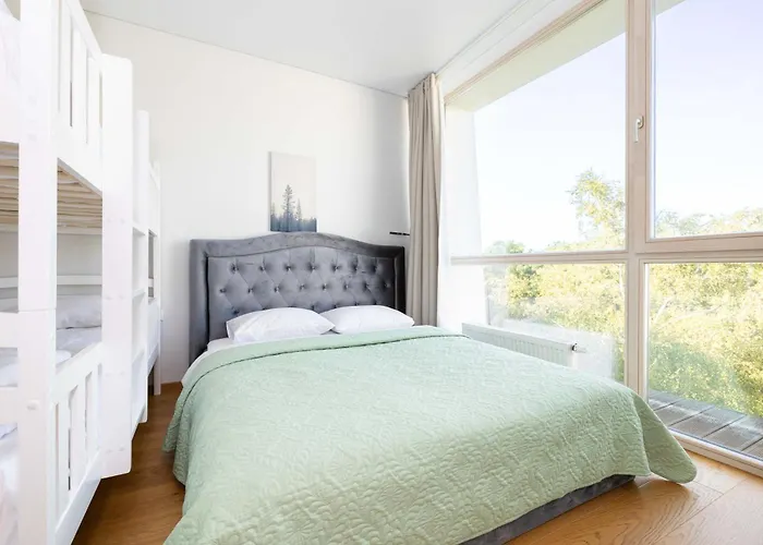 Апартаменти Deja Blue By Cohost *